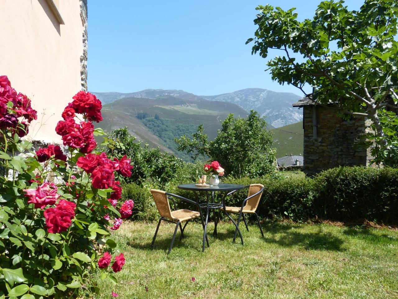 Apartamentos El Valledor Tremado Екстериор снимка