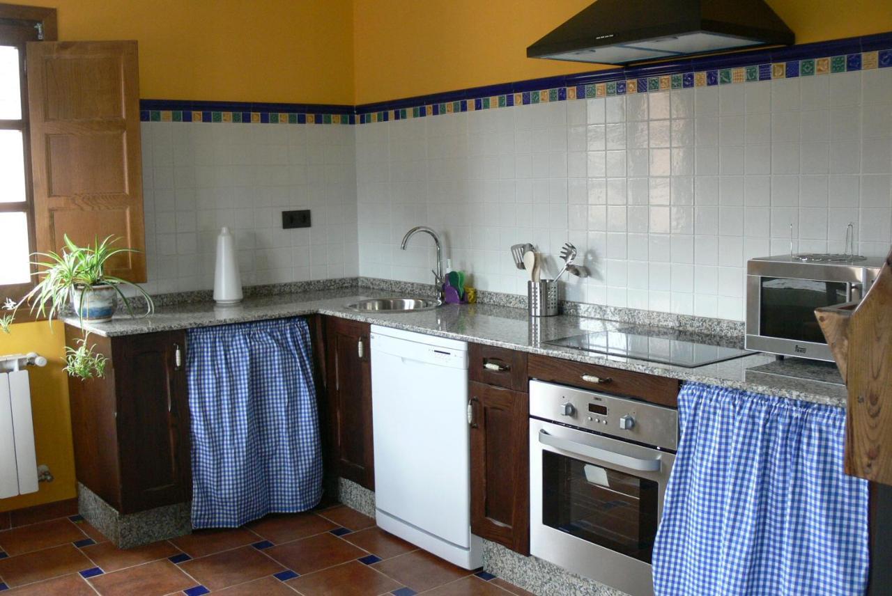 Apartamentos El Valledor Tremado Екстериор снимка